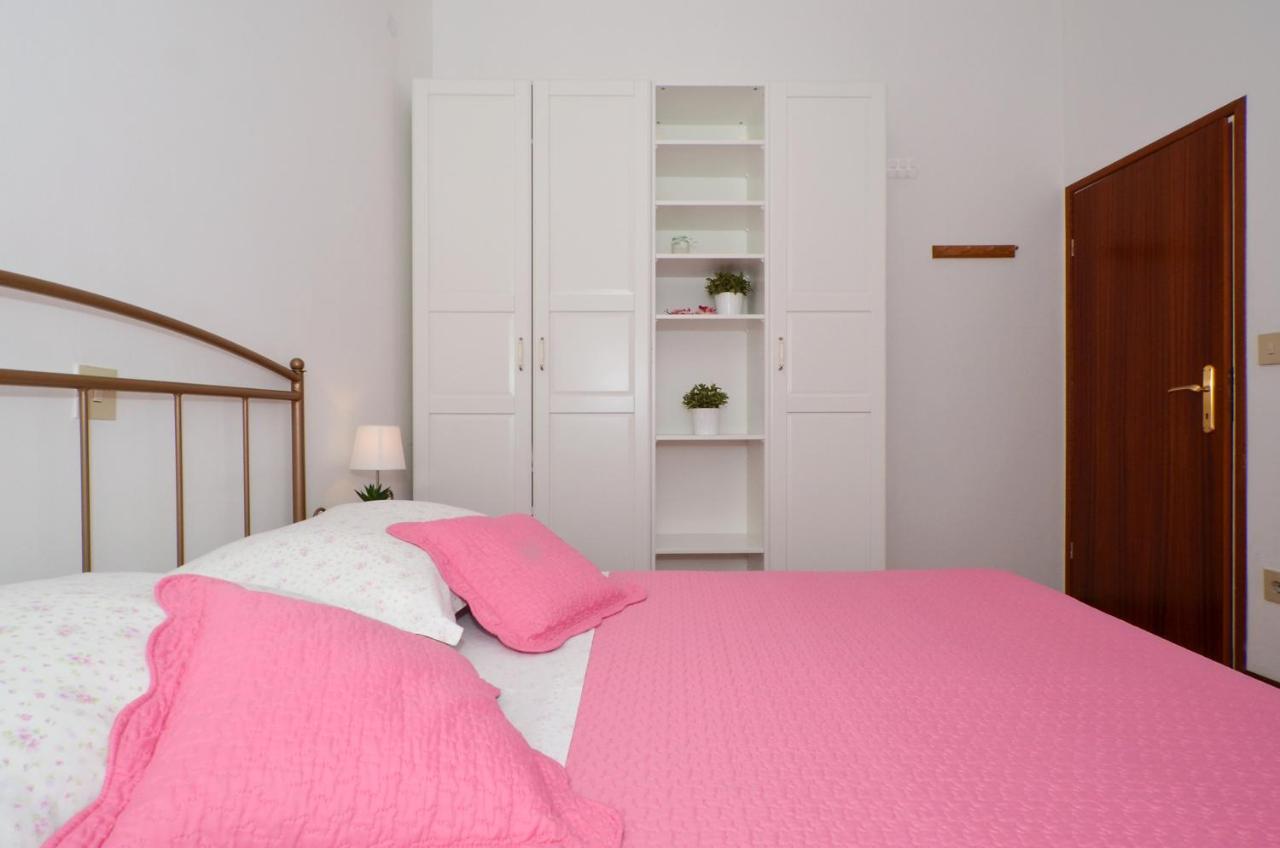 Apartmani Basic 1 Split Exteriör bild