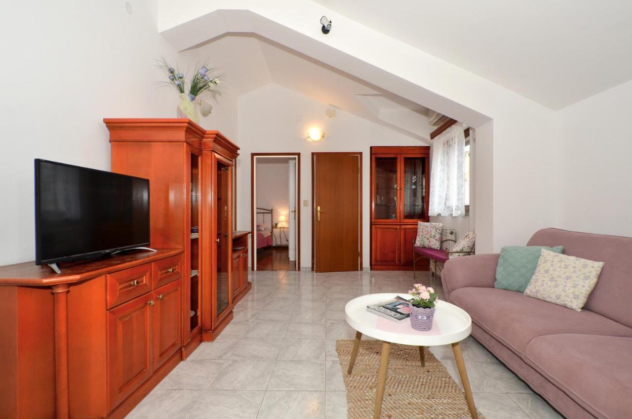 Apartmani Basic 1 Split Exteriör bild